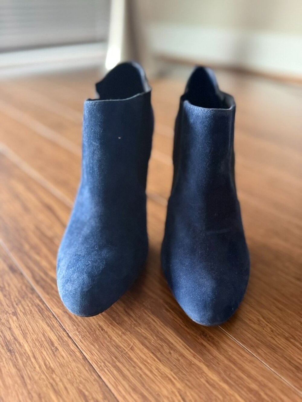 Arturo Chiang Navy Blue Pointed Toe Suede Booties Women's Size 9.5 NWOT - Picture 8 of 12
